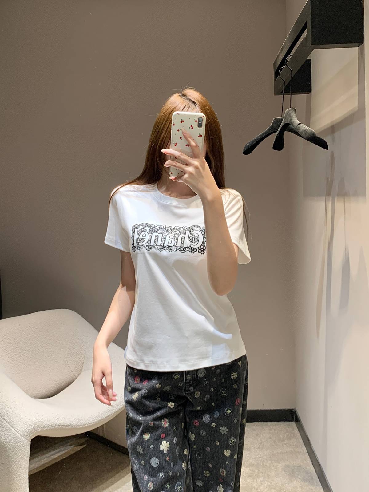 CHANEL シャネル レース風ロゴ T シャツ クルーネック コットン 上品 デザイン ホワイト 春夏 新作