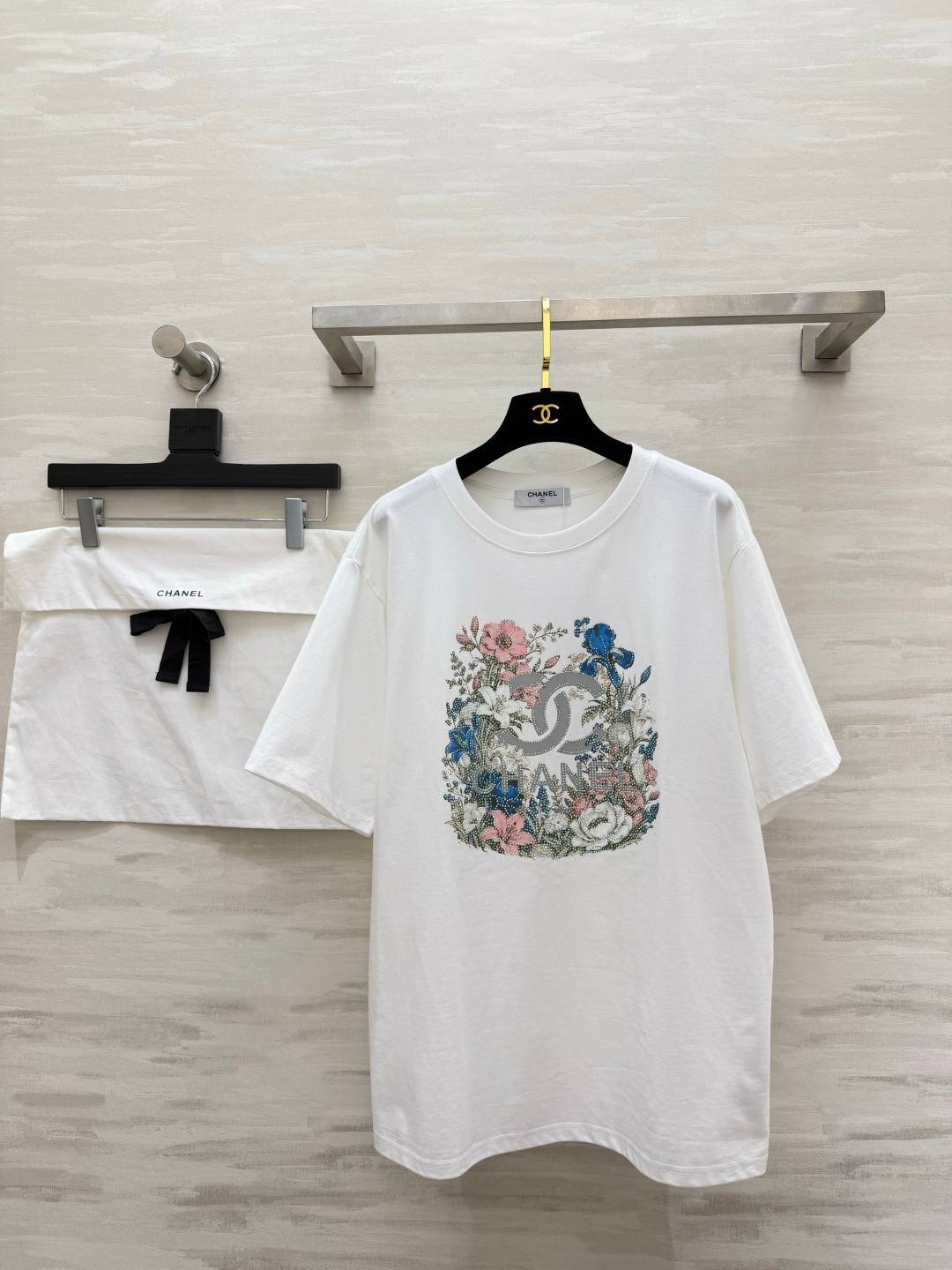 CHANEL シャネル Tシャツ ココマーク フラワー ビーズ オーバーサイズ ドロップショルダー ホワイト