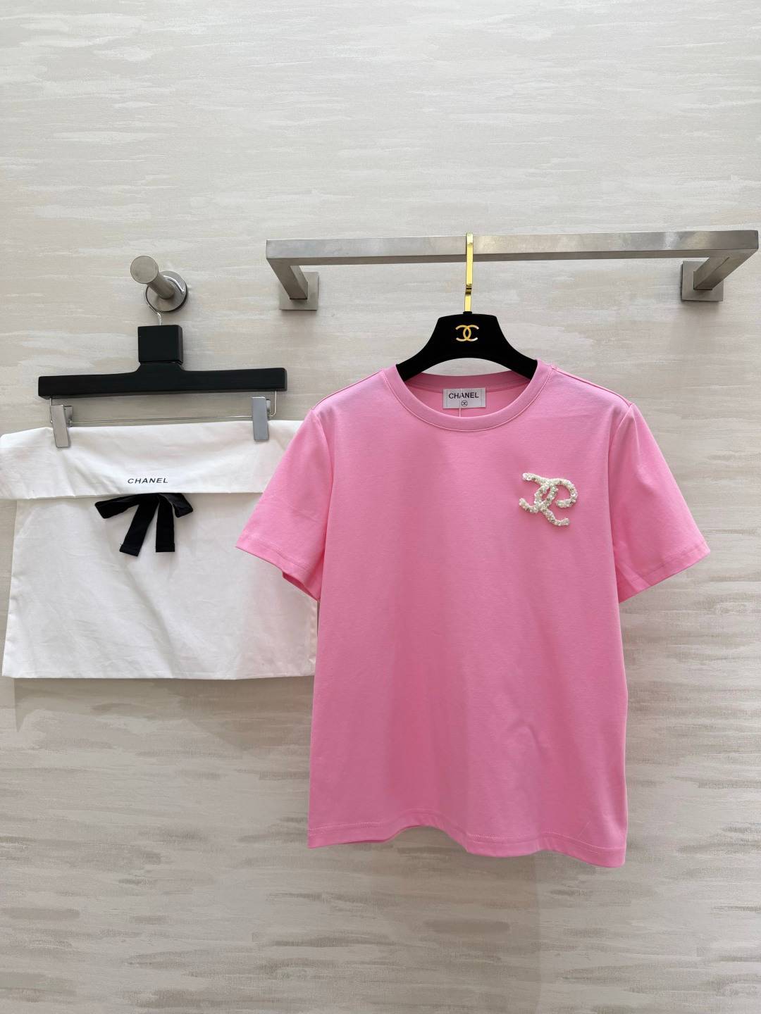 CHANEL シャネル 半袖Tシャツ ココマーク クルーネック 上品 高級感 ピンク
