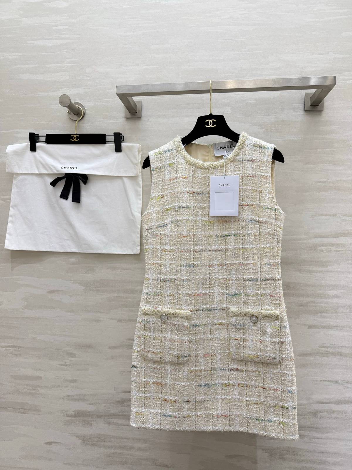 CHANEL シャネル ツイードワンピース ノースリーブ Aライン ベージュ