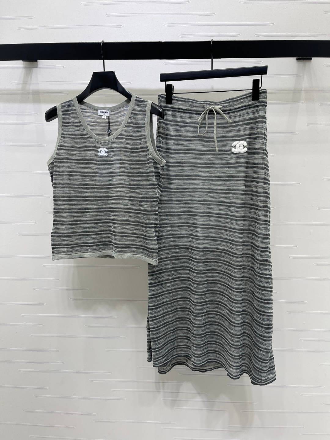 CHANEL シャネル スカートセットアップ ニット ストライプ グレー