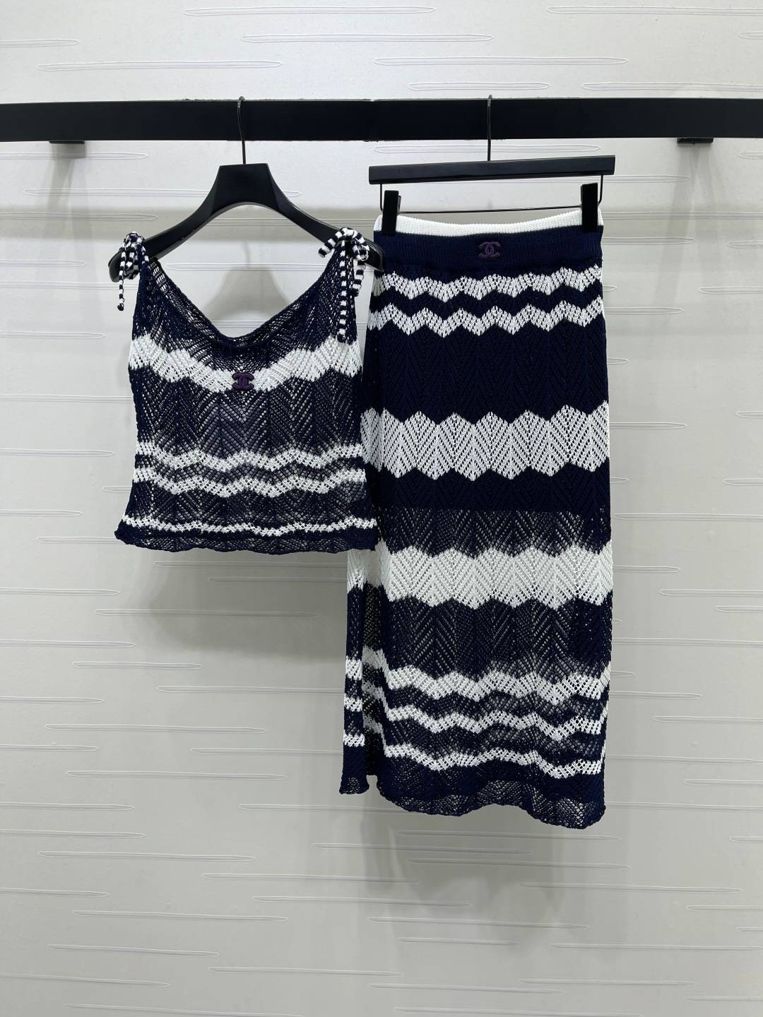 CHANEL シャネル スカートセットアップ ニット 波柄 ネイビー