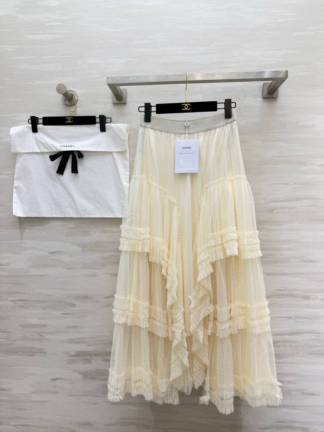 CHANEL シャネル ミディスカート 波点 チュール フリル ベージュ ブラック