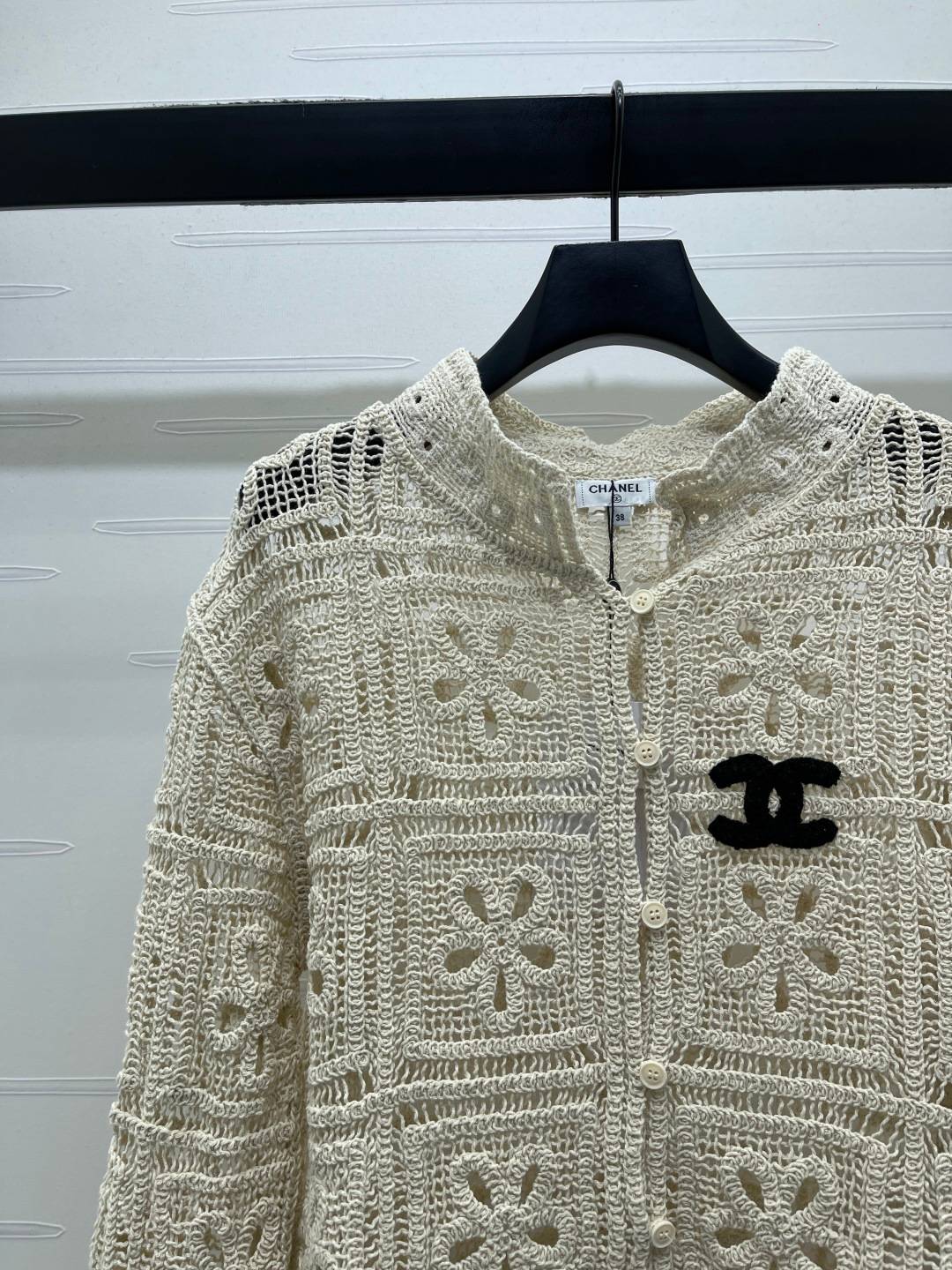 CHANEL シャネル ニットカーディガン 長袖 ショート丈 レース編み ベージュ