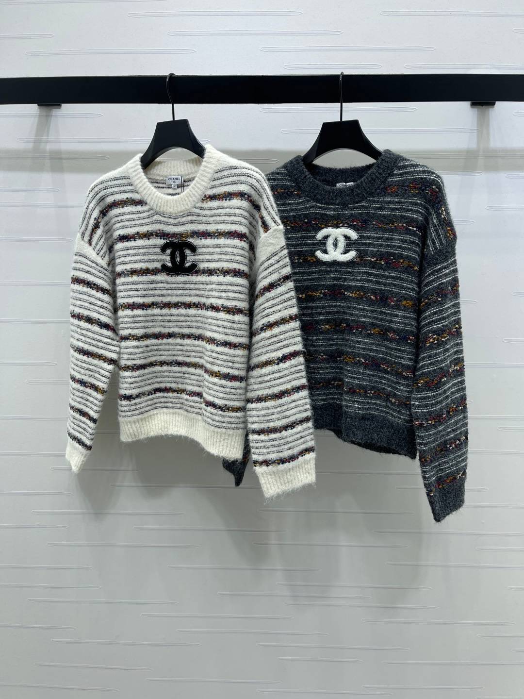CHANEL シャネル ニット 長袖 クルーネック 2色