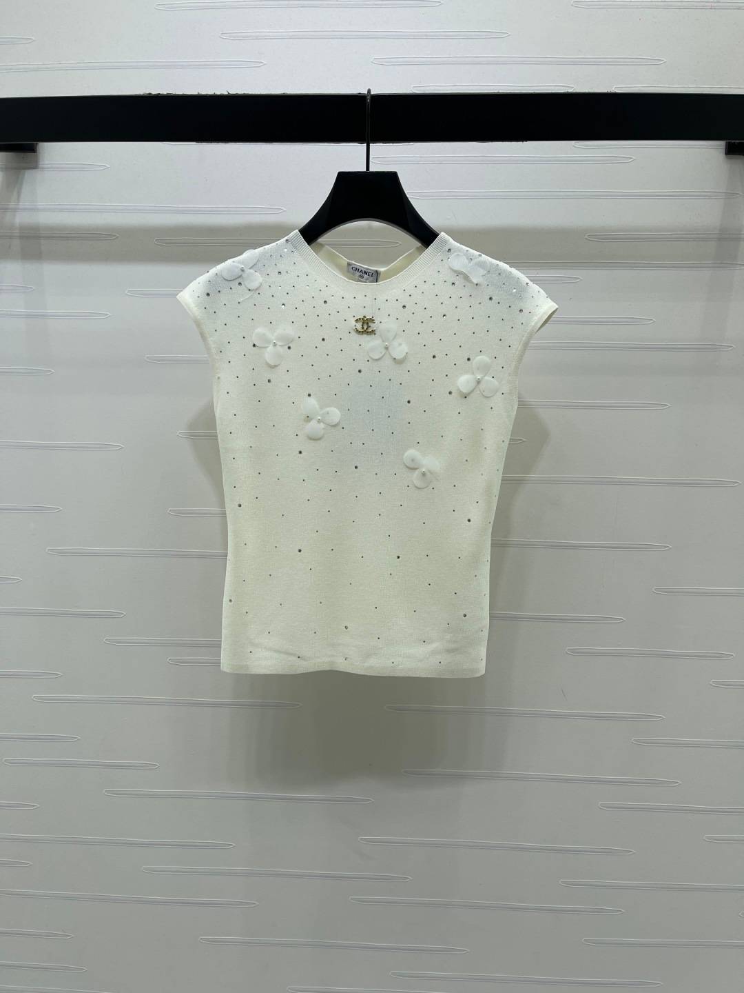 CHANEL シャネル ベスト 立体花 ストーン クルーネック ホワイト