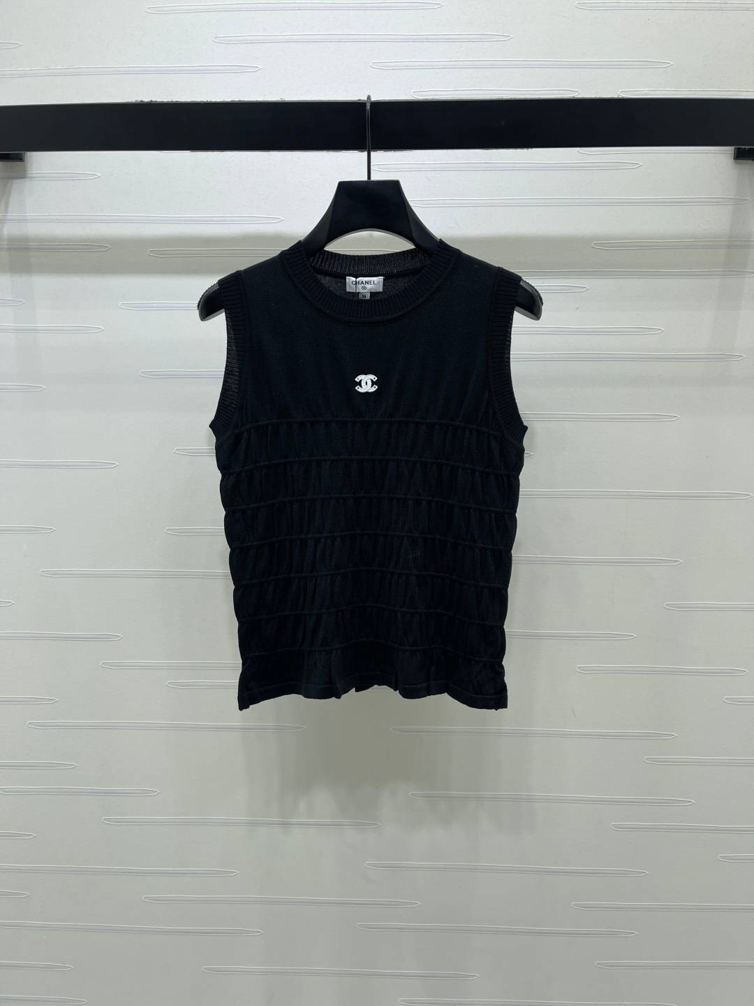 CHANEL シャネル ニットベスト クルーネック ロゴ レイヤード ブラック