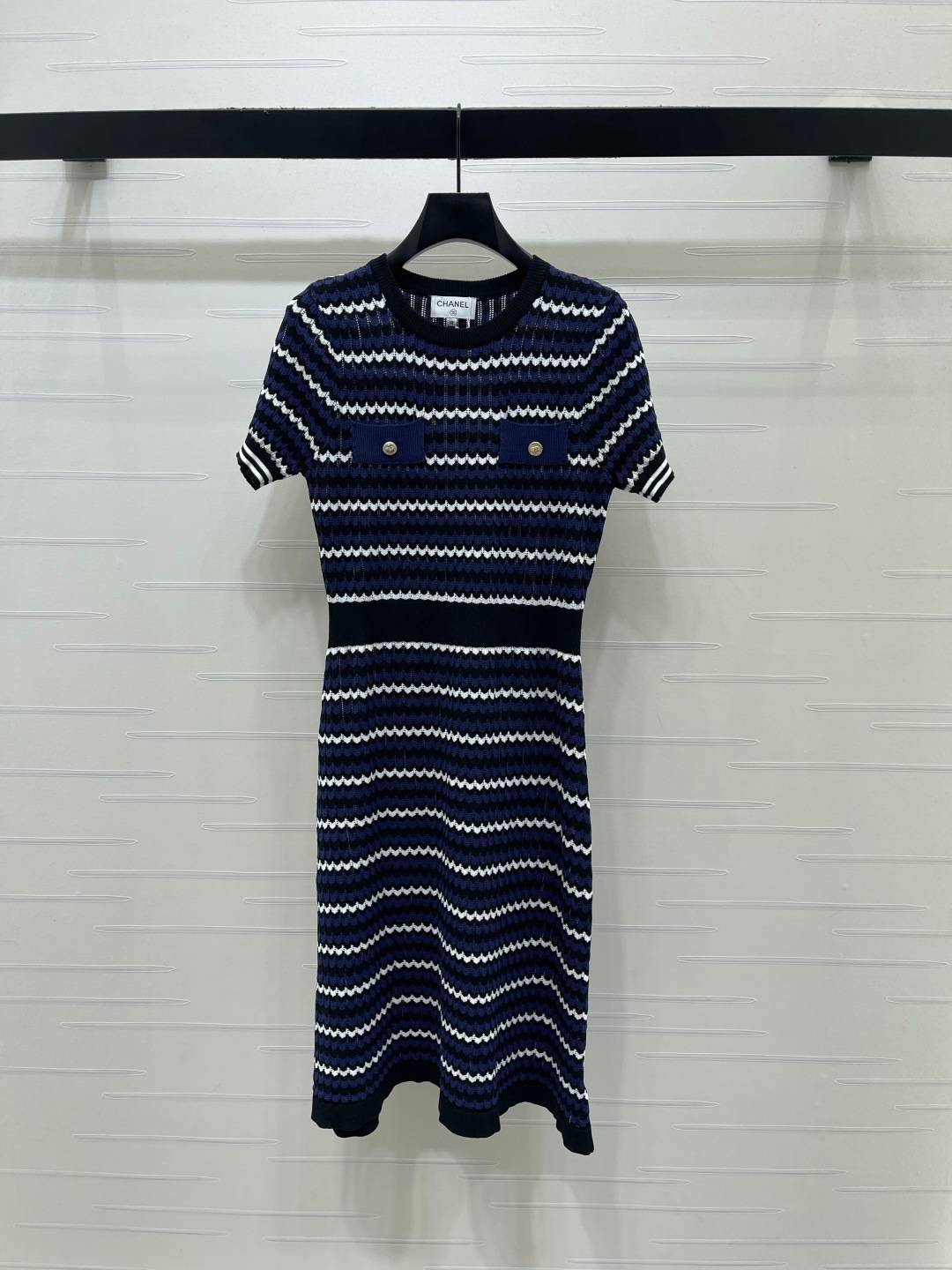 CHANEL シャネル ニットワンピース 半袖 クルーネック ストライプ ネイビー