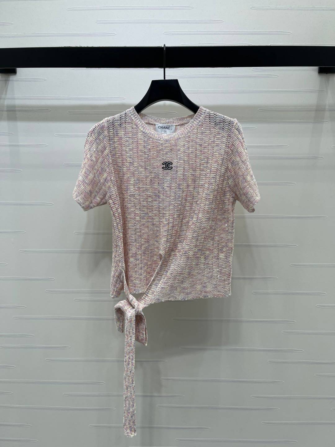 CHANEL シャネル ニットトップス 半袖 ショート丈 胸元刺繍 マルチカラー