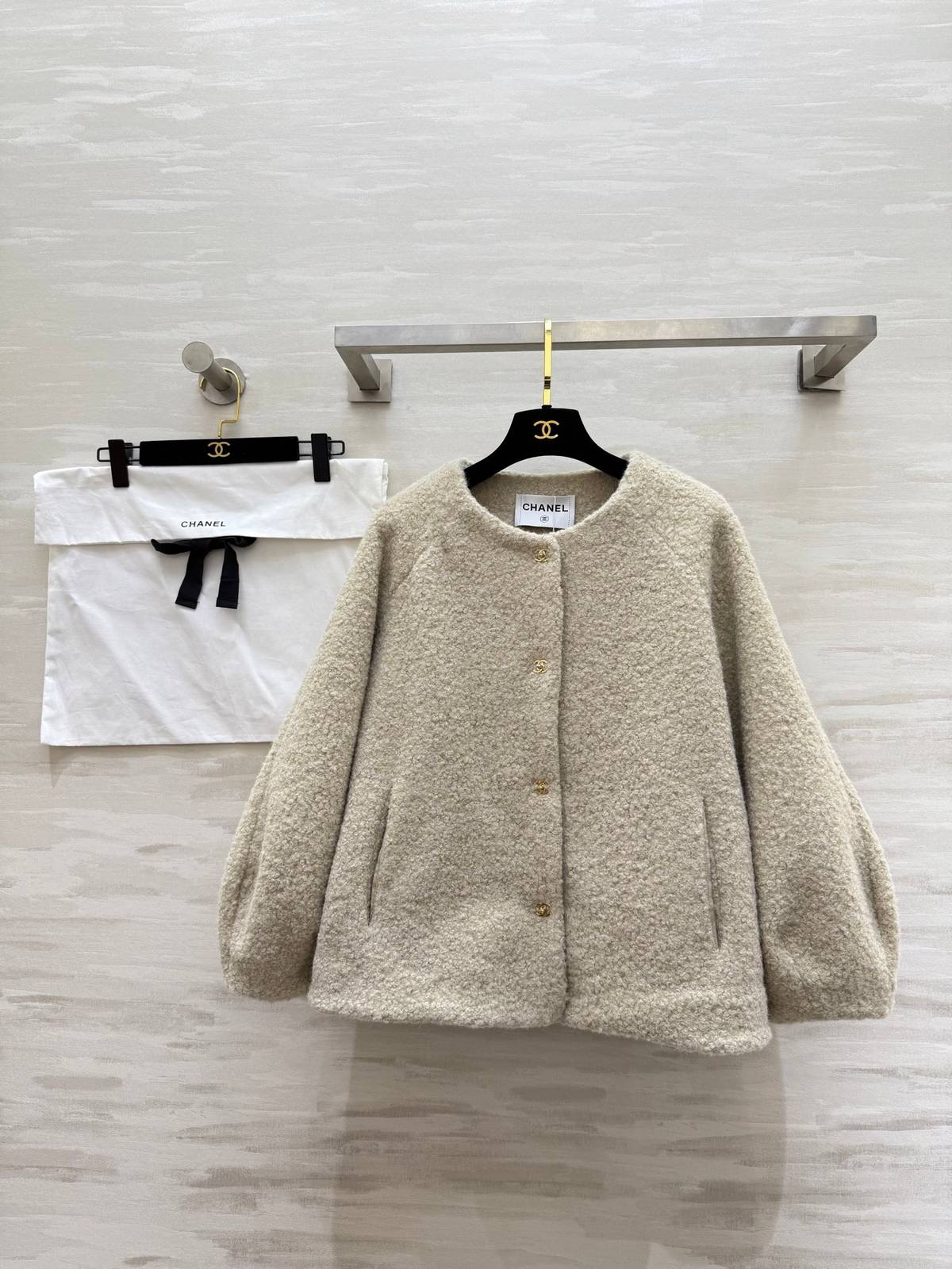 CHANEL シャネル コート アウター ショート丈 ベージュ