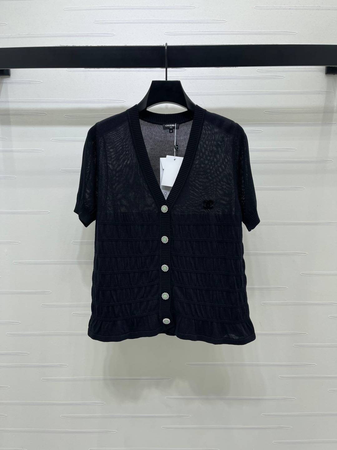 CHANEL シャネル ニットカーディガン Vネック 半袖 ボタン ブラック