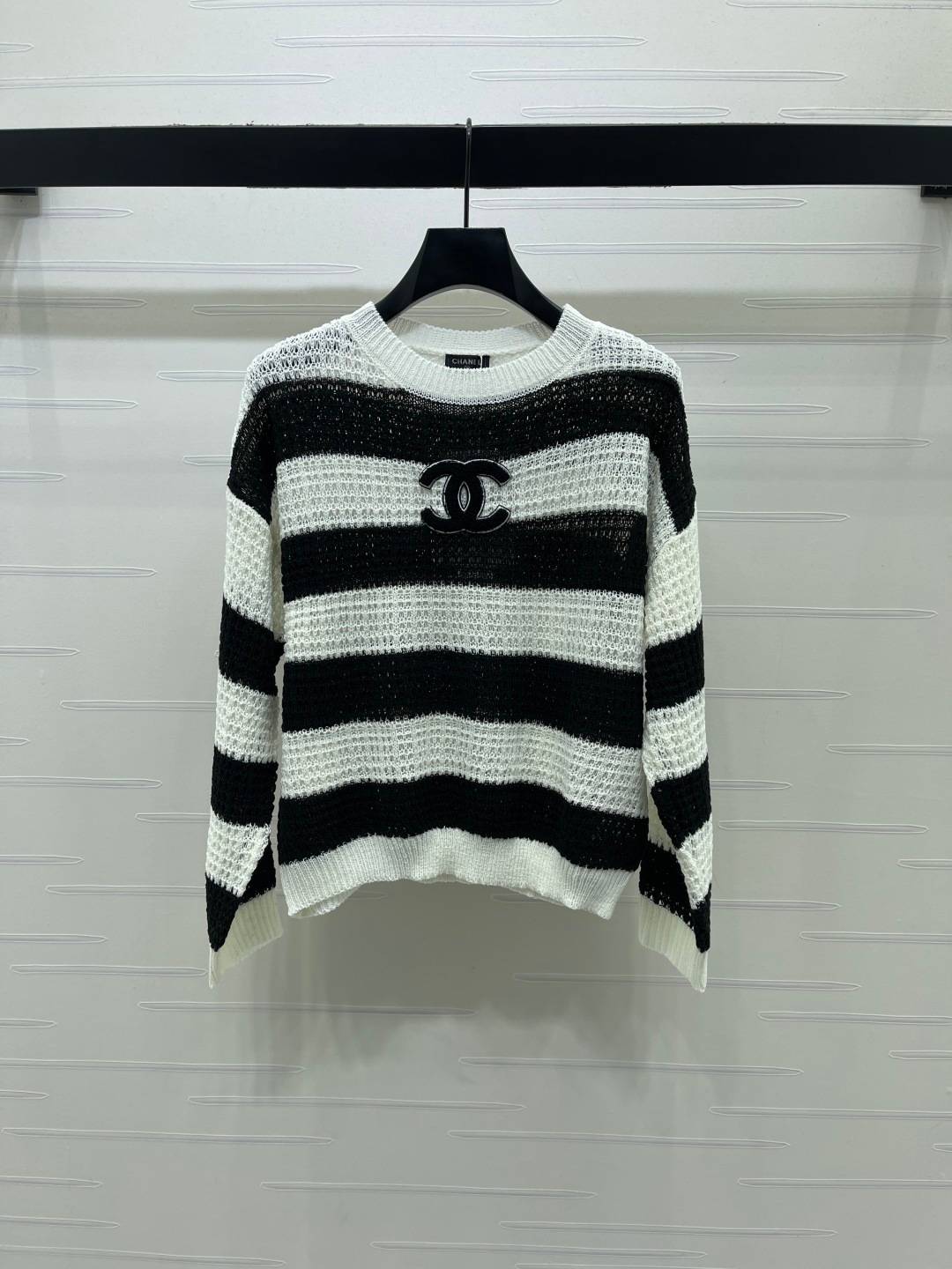 CHANEL シャネル ニット 長袖 クルーネック ストライプ ブラック ホワイト