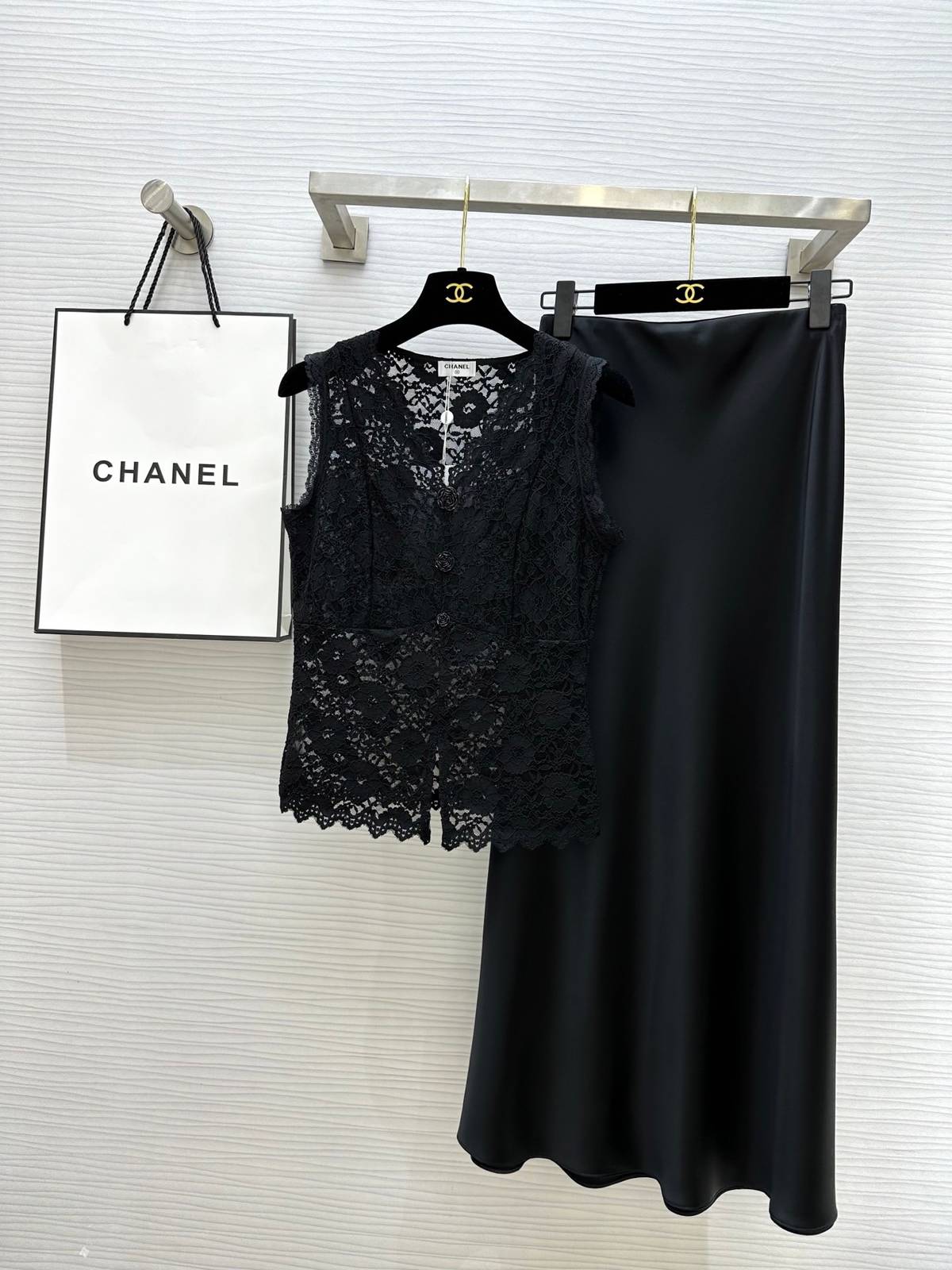 CHANEL シャネル レースベスト Vネック ノースリーブ トップス ブラック