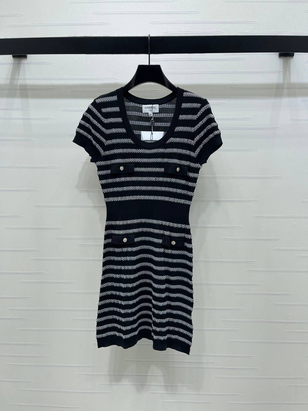 CHANEL シャネル ニットドレス 半袖 Uネック ポケット ストライプ