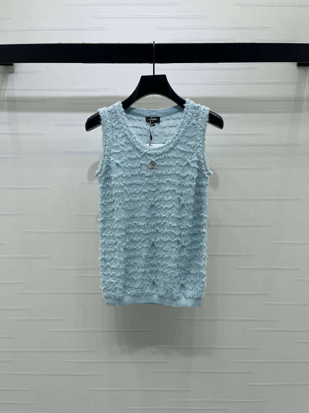 CHANEL シャネル ベスト ノースリーブトップス クルーネック ロゴ ライトブルー