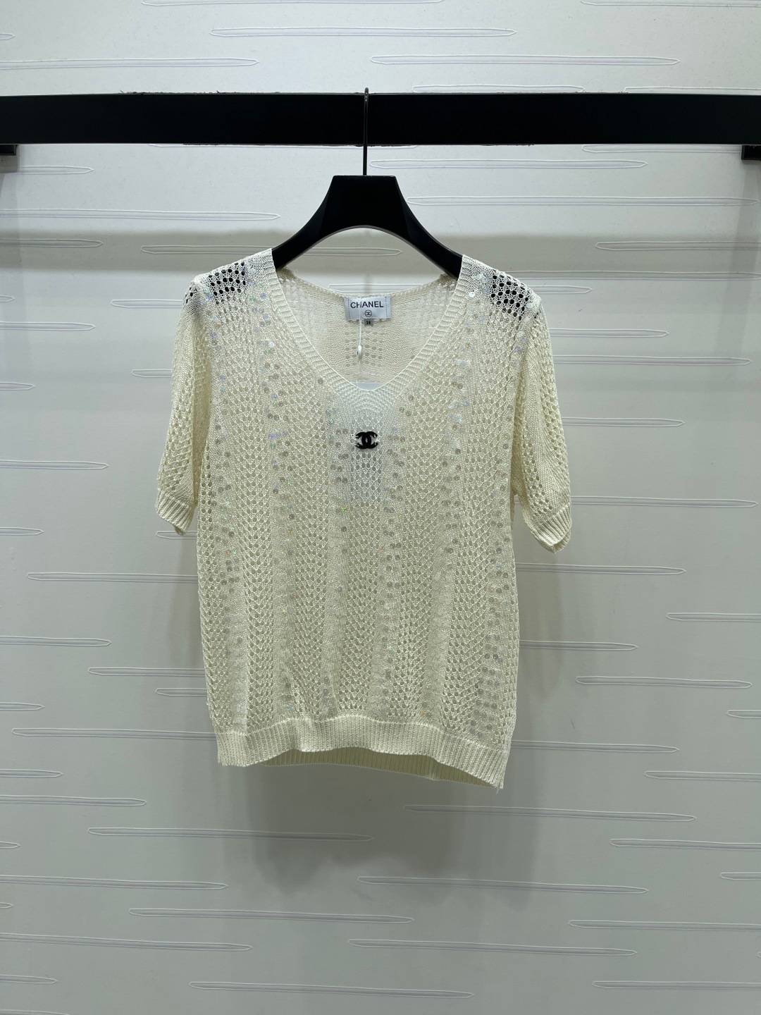 CHANEL シャネル ニットトップス Vネック 半袖 クリーム