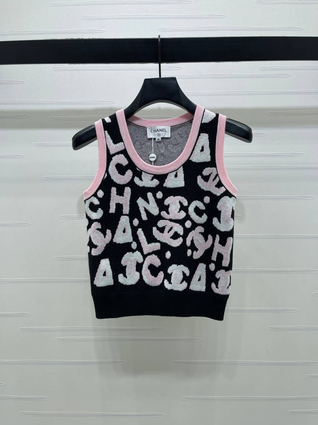 CHANEL シャネル ベスト クルーネック ロゴ レイヤード ブラック ピンク