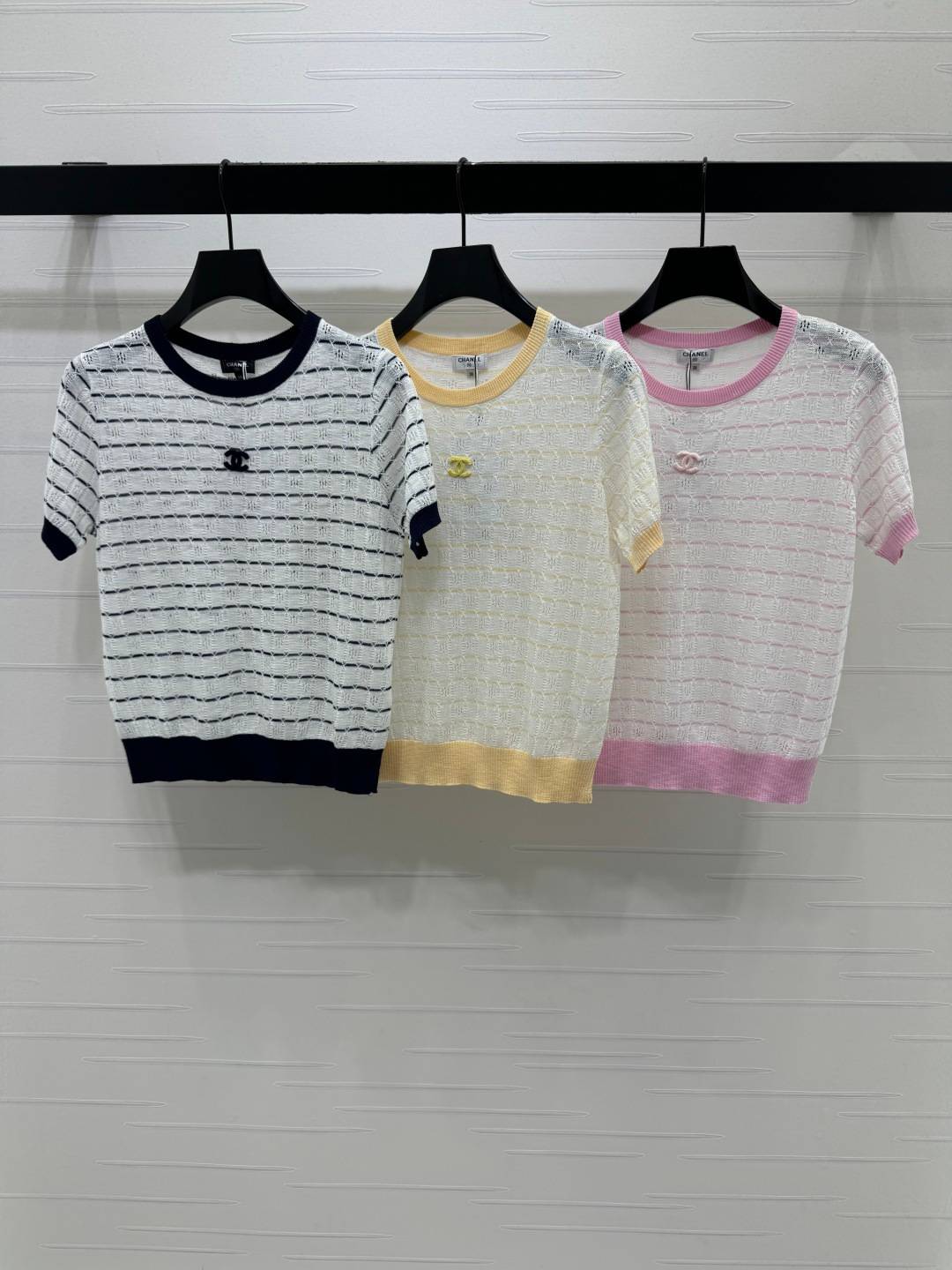 CHANEL シャネル ニット 半袖 クルーネック ストライプ ブラック イエロー ピンク