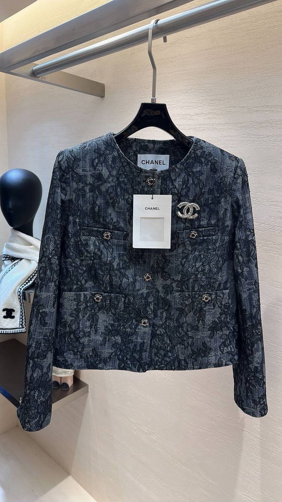 CHANEL シャネル トップス 長袖 ラウンドネック レース ネイビー