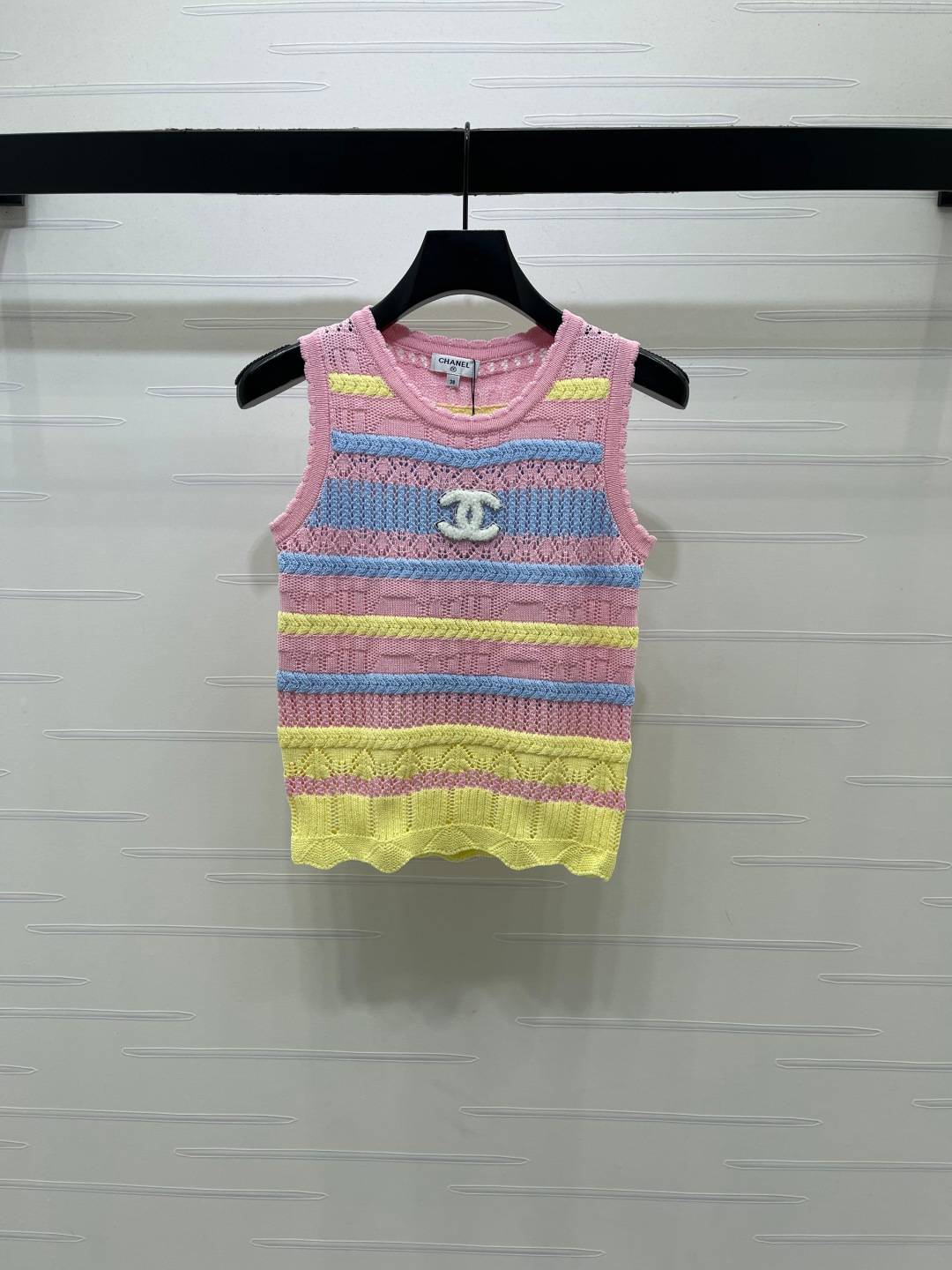 CHANEL シャネル ニットベスト クルーネック ストライプ ロゴ カラーストライプ