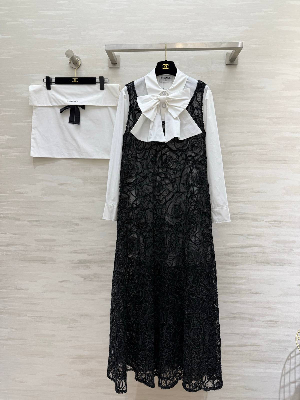 CHANEL シャネル フリルブラウス 長袖 ボウタイ ホワイト