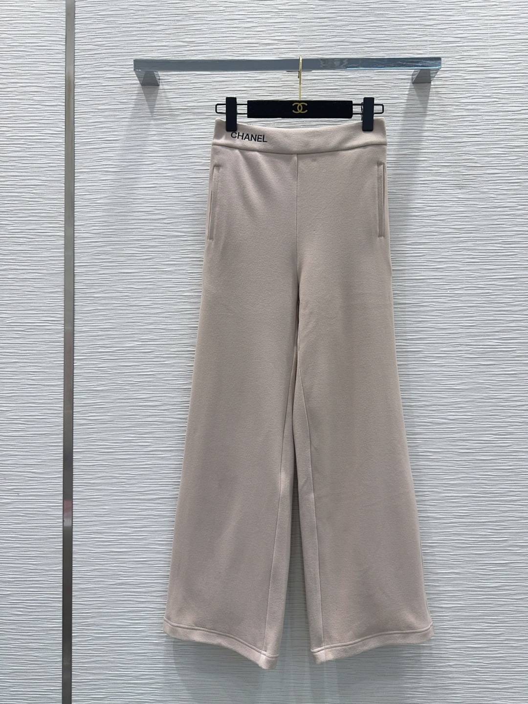 CHANEL シャネル カジュアルパンツ ワイド ロング ベージュ