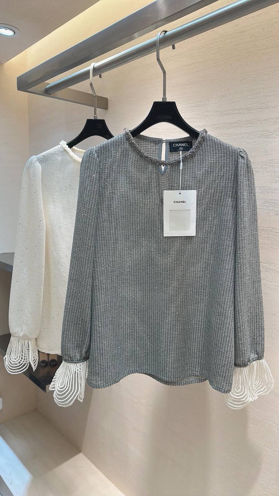 CHANEL シャネル ブラウス 長袖 ロゴ チェンジカット グレー