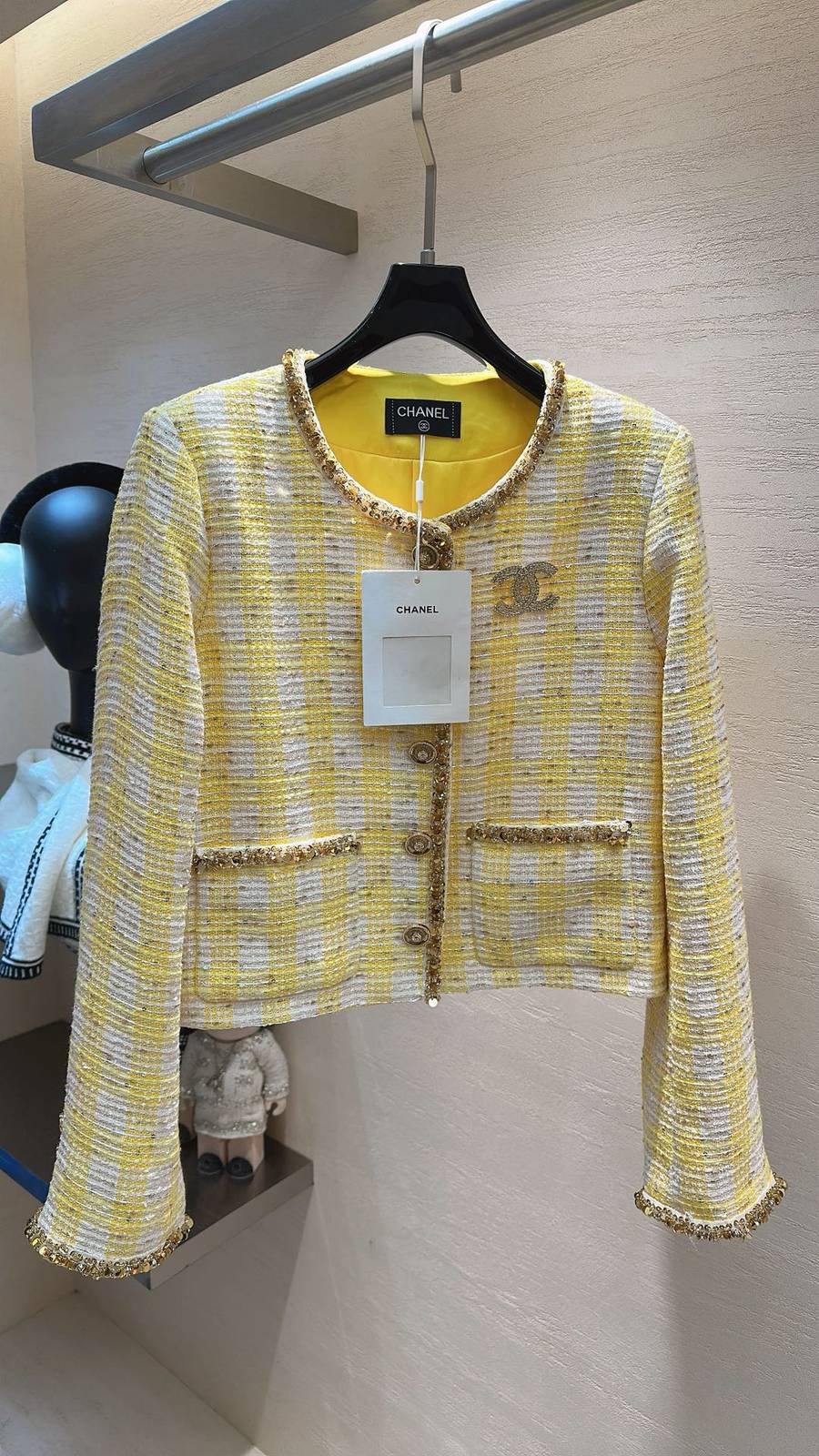 CHANEL シャネル ジャケット 長袖 プルオーバー 黄色