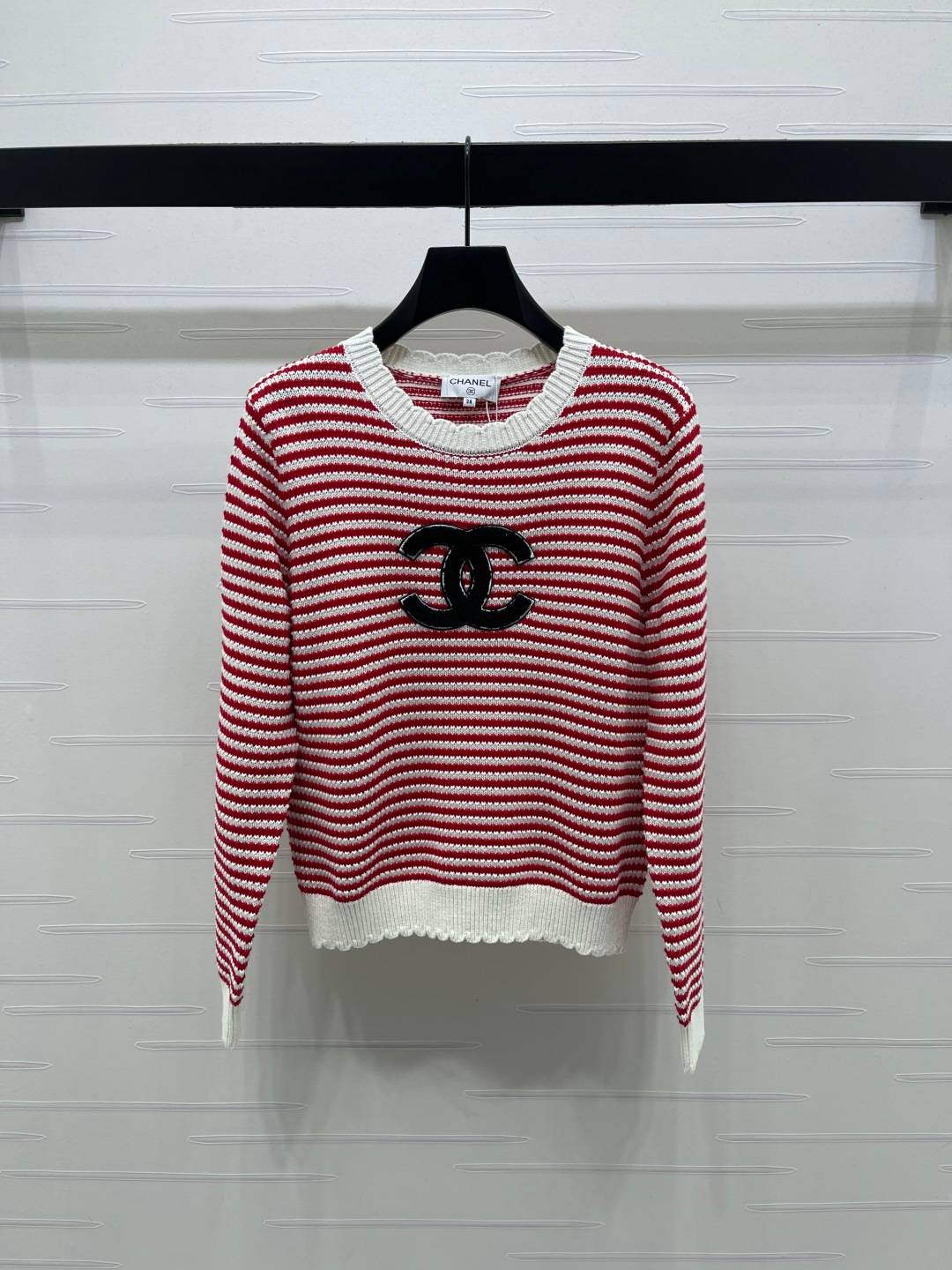 CHANEL シャネル ニットセーター クルーネック 長袖 ロゴ レッド