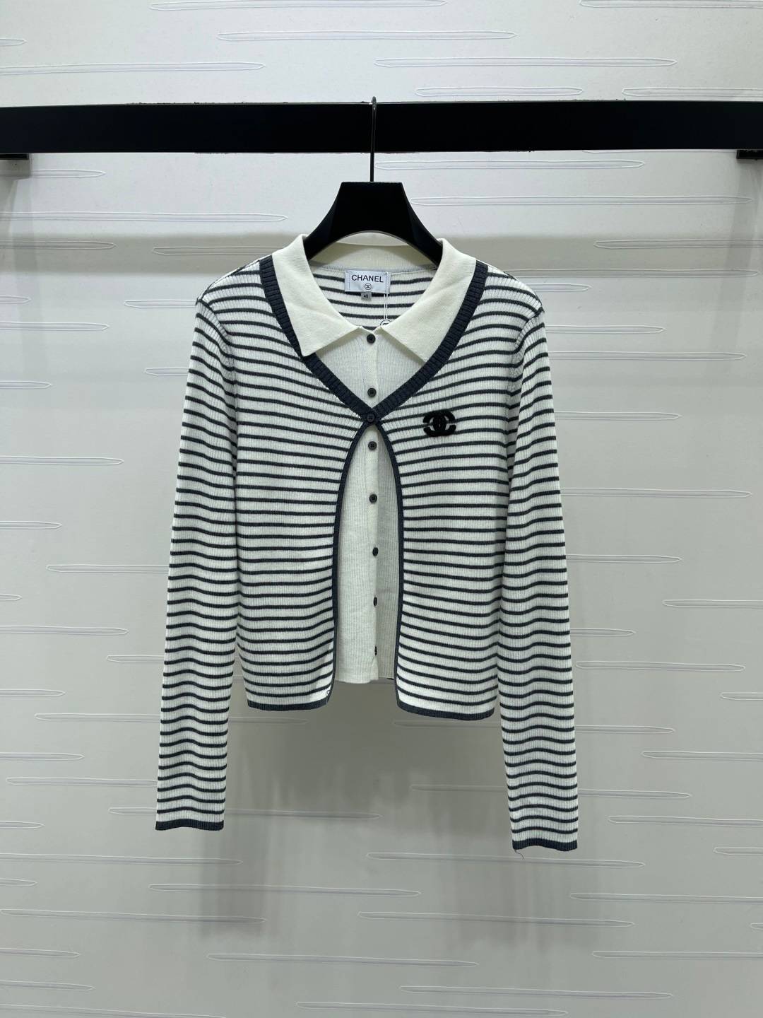 CHANEL シャネル ニットカーディガン 長袖 ボタン ブラック ベージュ