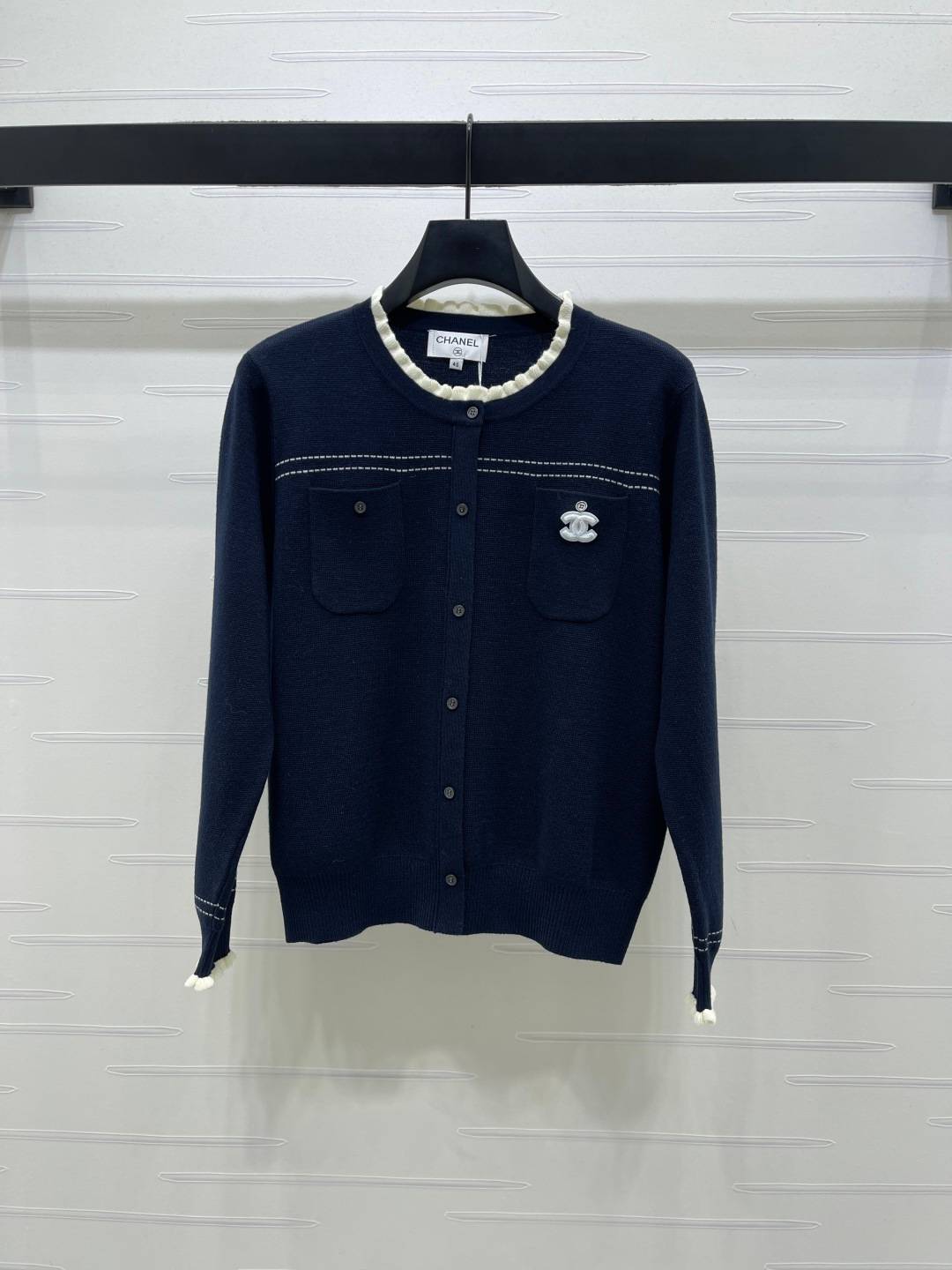 CHANEL シャネル ニットカーディガン 長袖 クルーネック ブラック