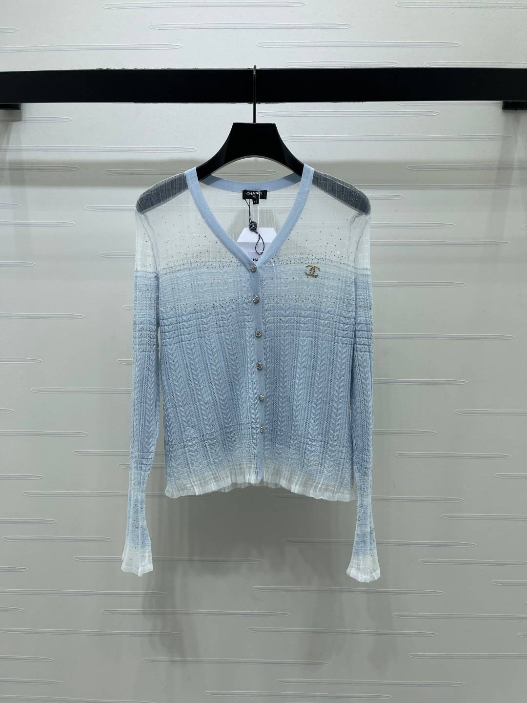CHANEL シャネル ニットカーディガン 長袖 Vネック レディース ライトブルー