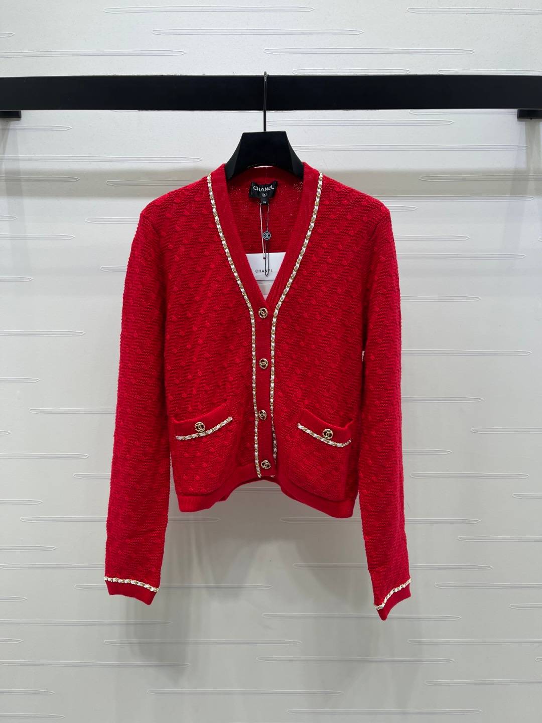CHANEL シャネル ニットカーディガン Vネック 長袖 レッド