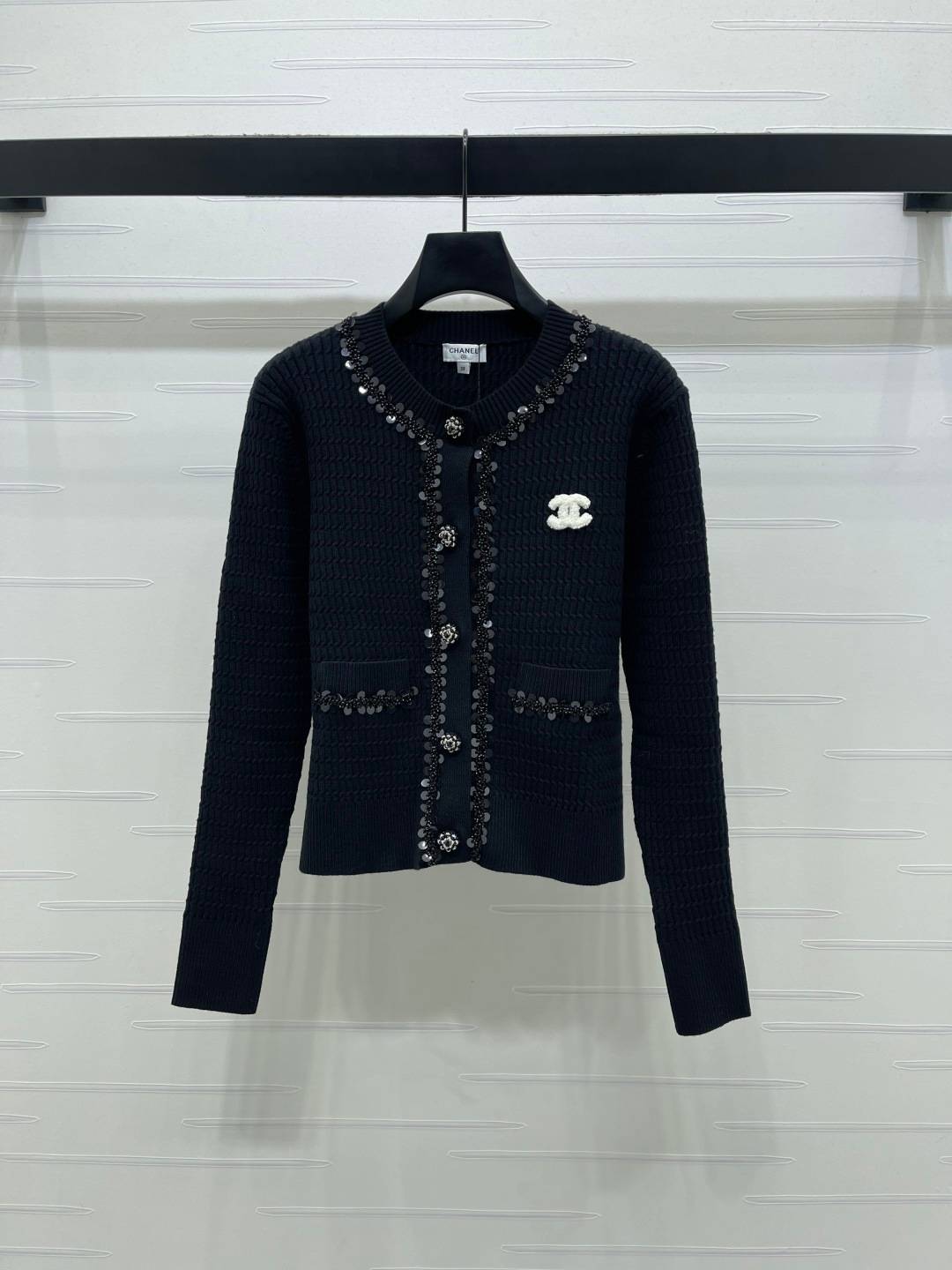CHANEL シャネル ニットカーディガン クルーネック ボタン ブラック