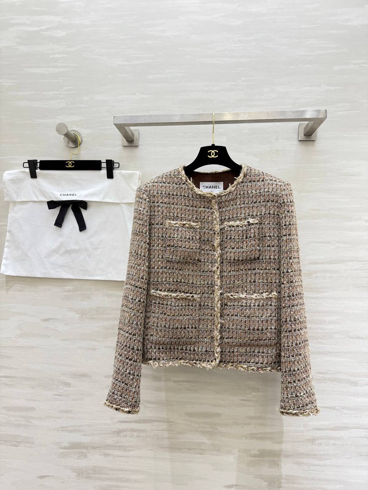 CHANEL シャネル ツイードジャケット レディース ノーカラー ベージュ
