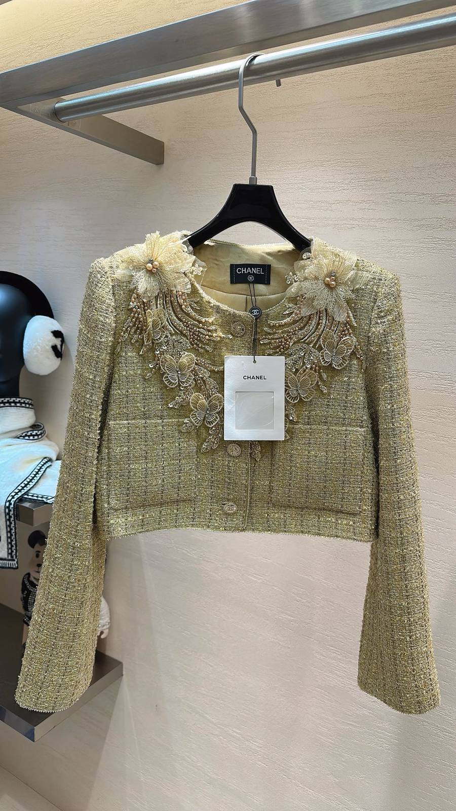 CHANEL シャネル ツイードジャケット フラワー レディース ゴールド