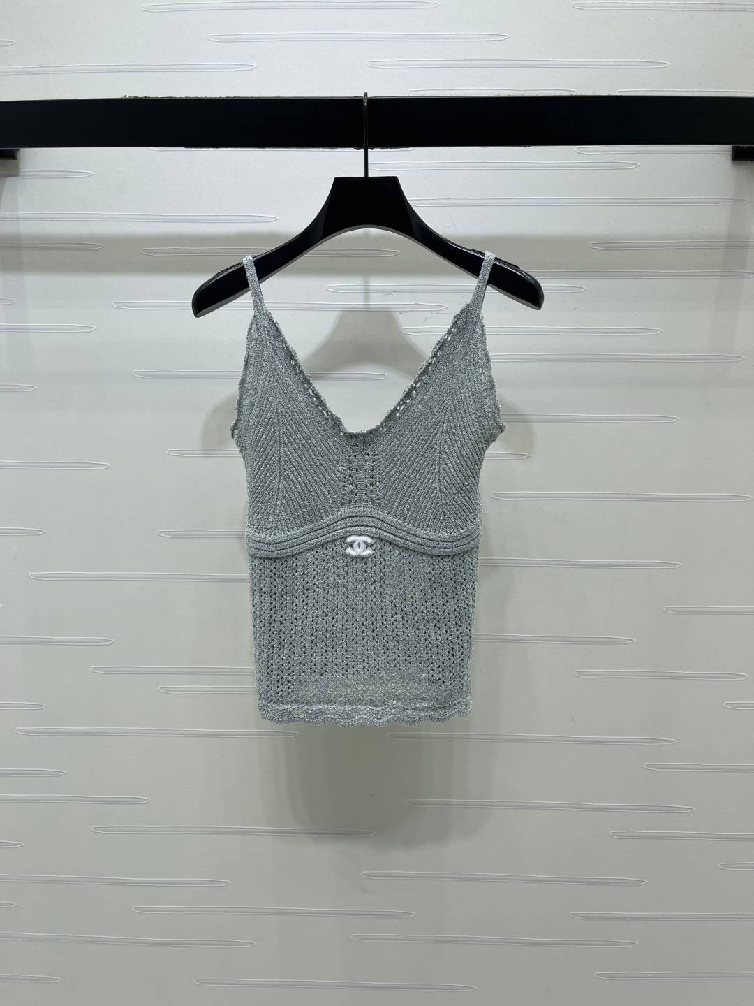CHANEL シャネル ジレ ノースリーブトップス ロゴ ブラック