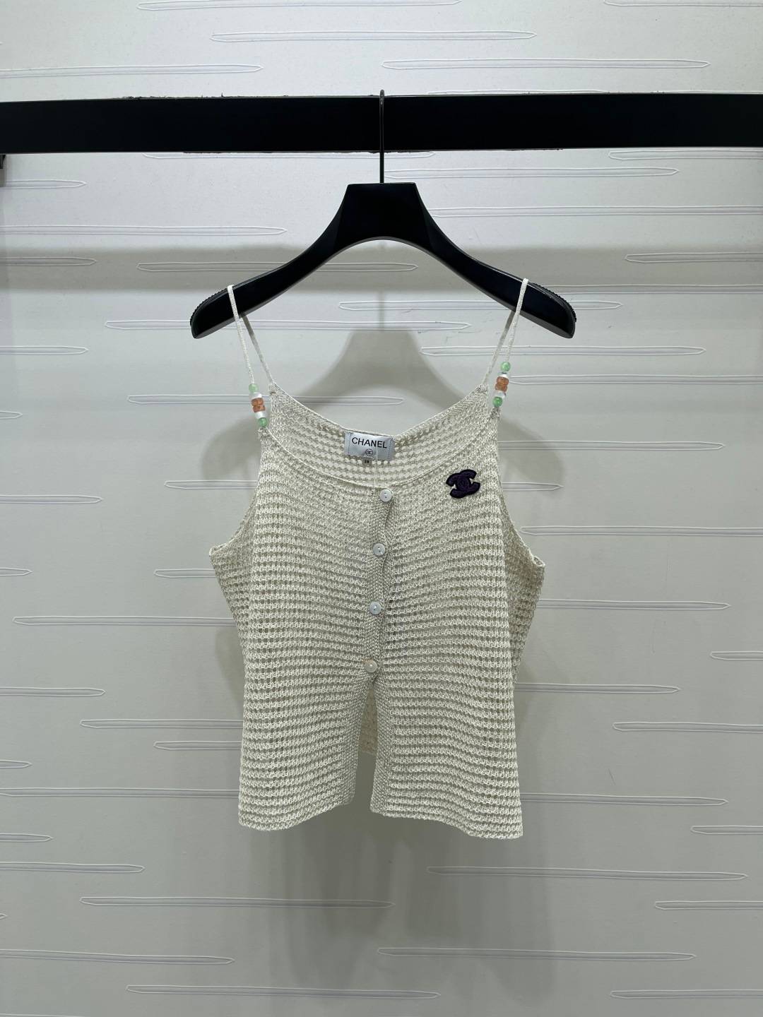 CHANEL シャネル ノースリーブトップス ロゴ レディース ベージュ