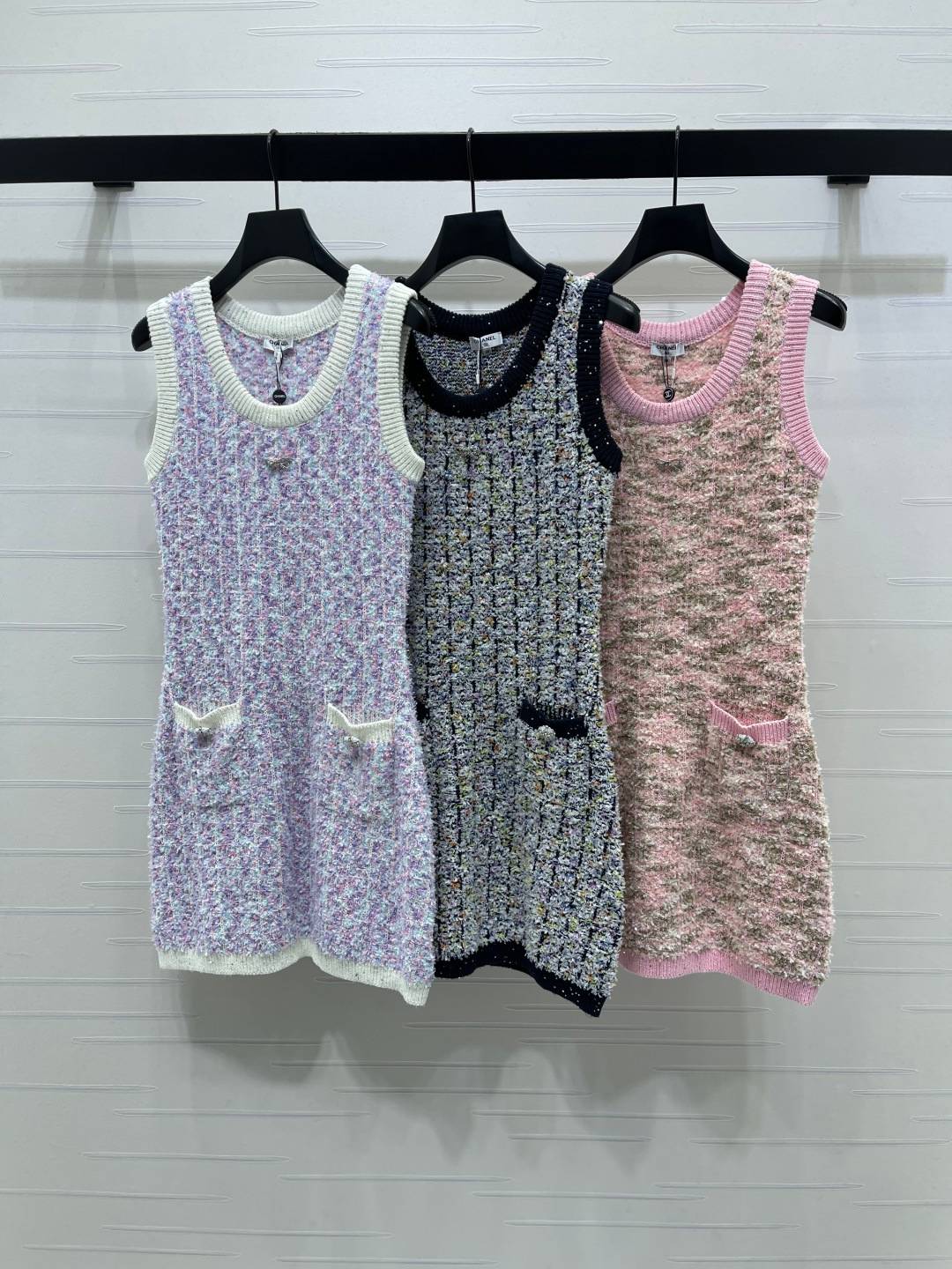 CHANEL シャネル ノースリーブトップス ショート丈 ロング丈 パステル
