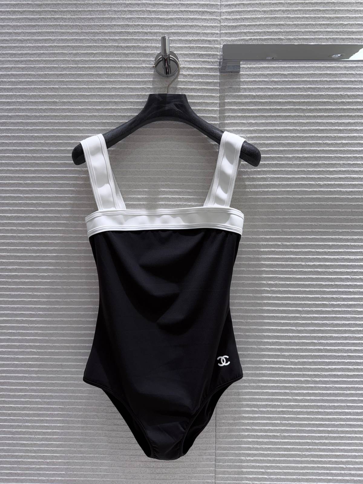 CHANEL シャネル ワンピース ロゴ 2WAY ブラック