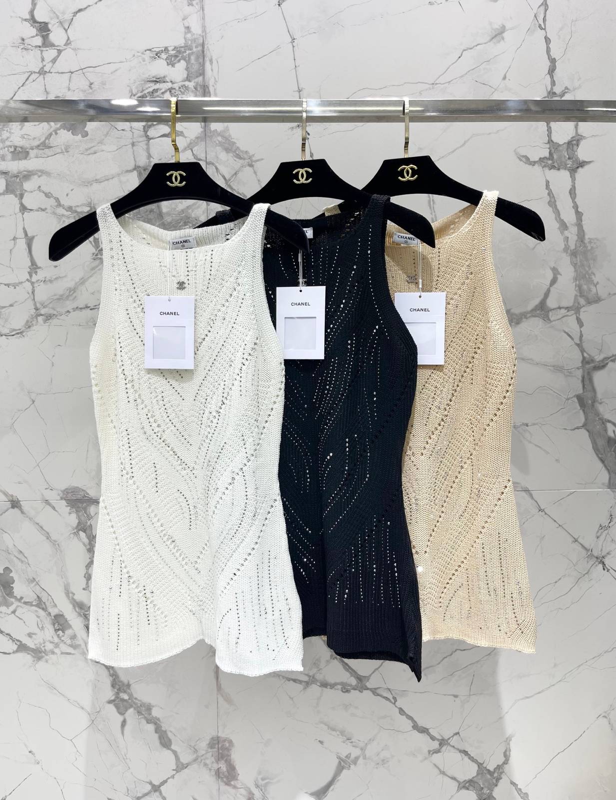 CHANEL シャネル ベスト ストーン装飾 レイヤード ブラック ベージュ ホワイト