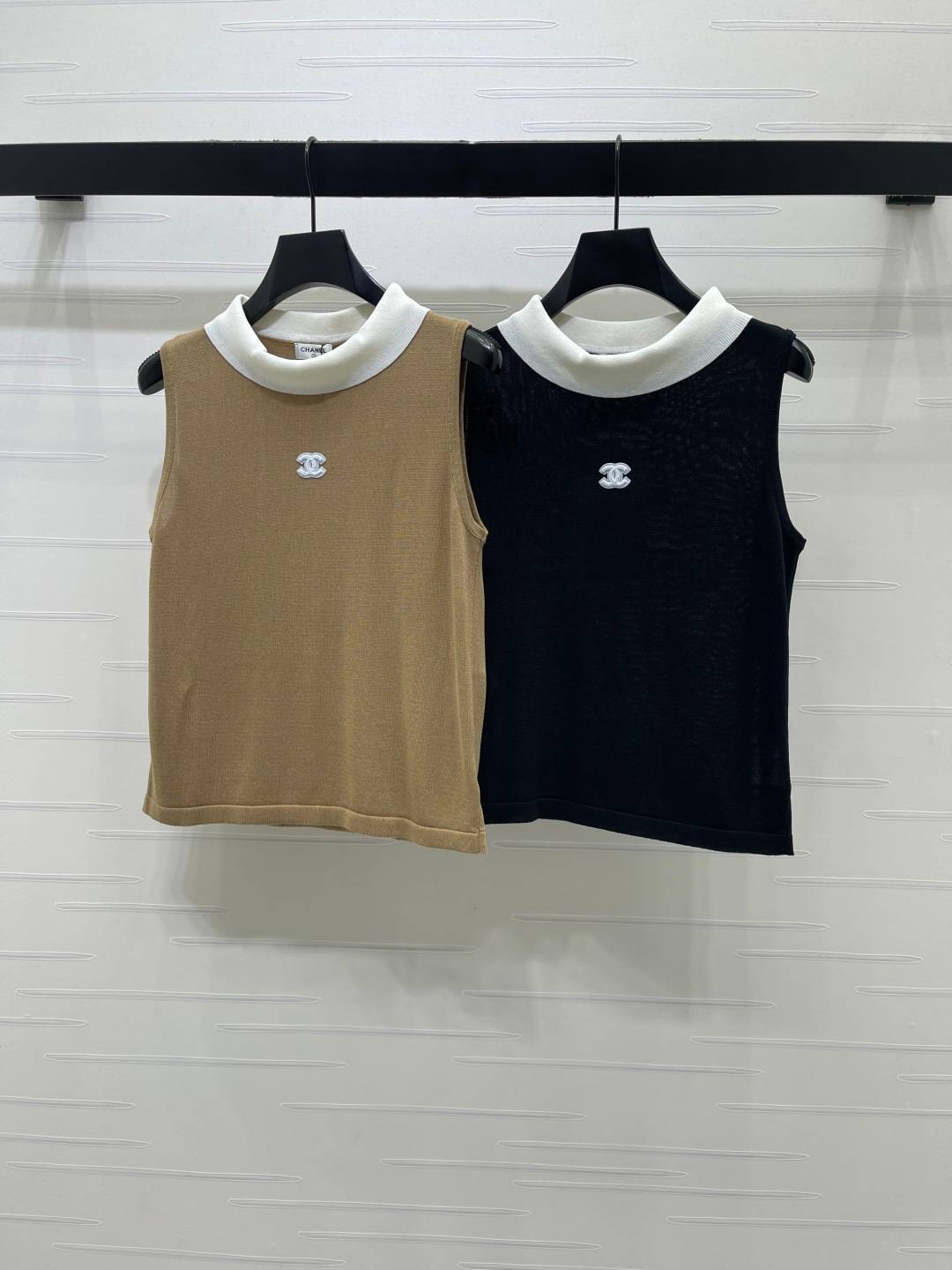 CHANEL シャネル ニットカーディガン クルーネック 黒 ベージュ