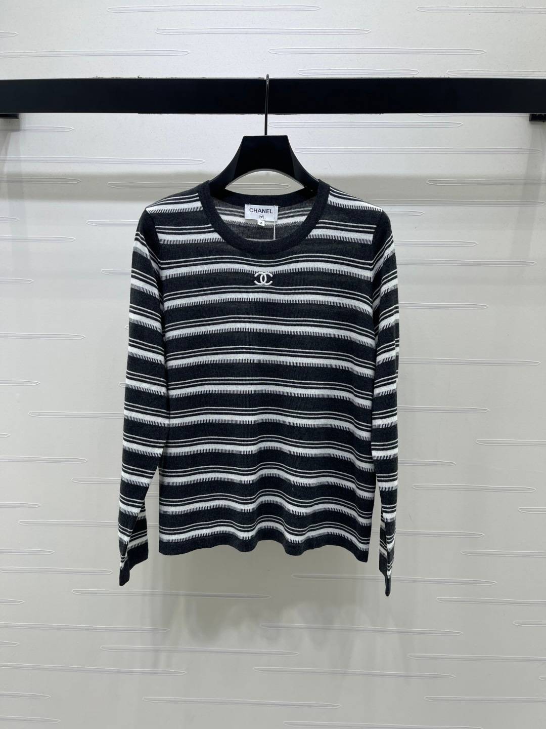 CHANEL シャネル ニットカーディガン 長袖 クルーネック ブラック
