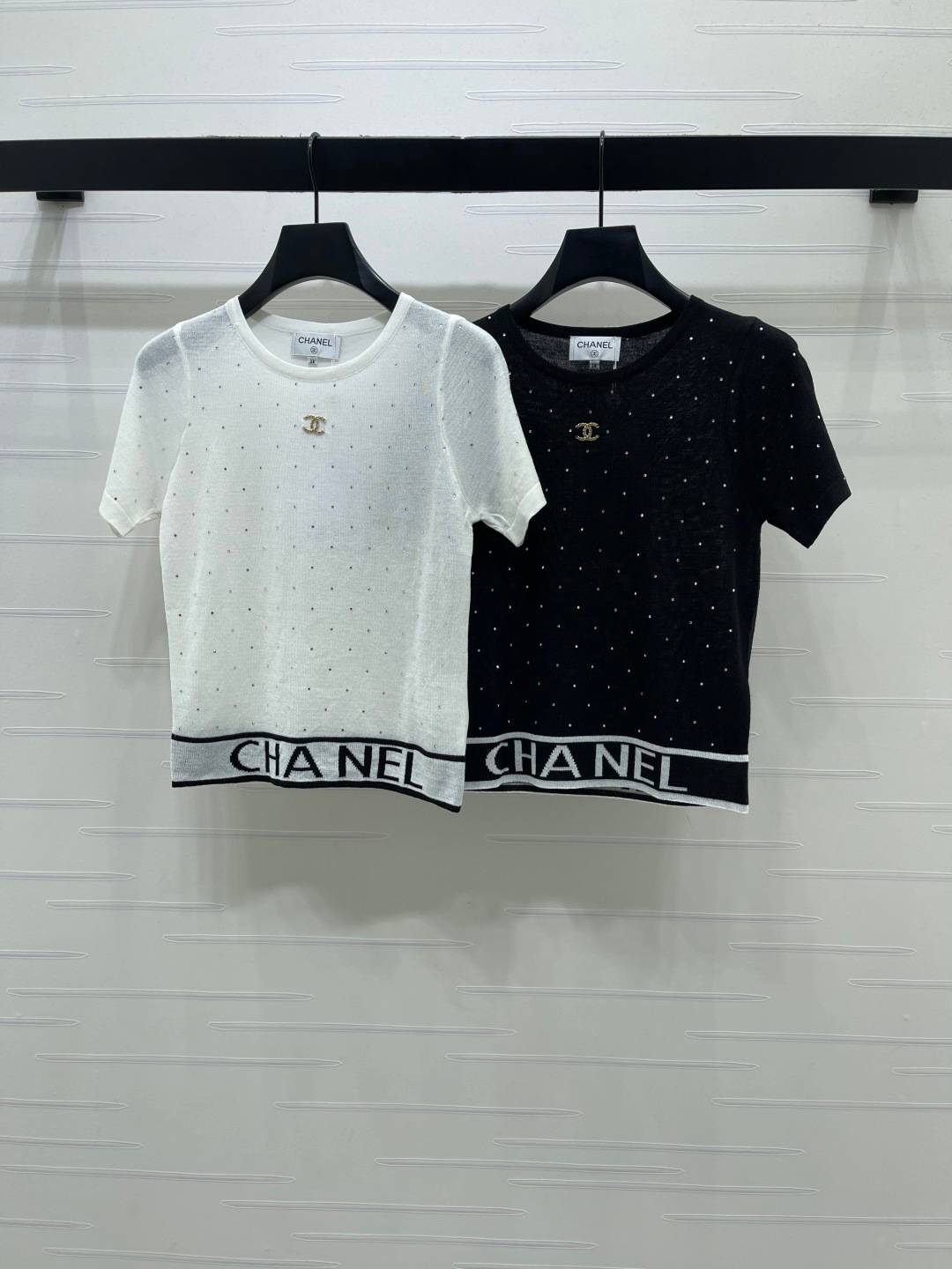 CHANEL シャネル 半袖ニット クルーネック ロゴ ショート丈 ホワイト ブラック