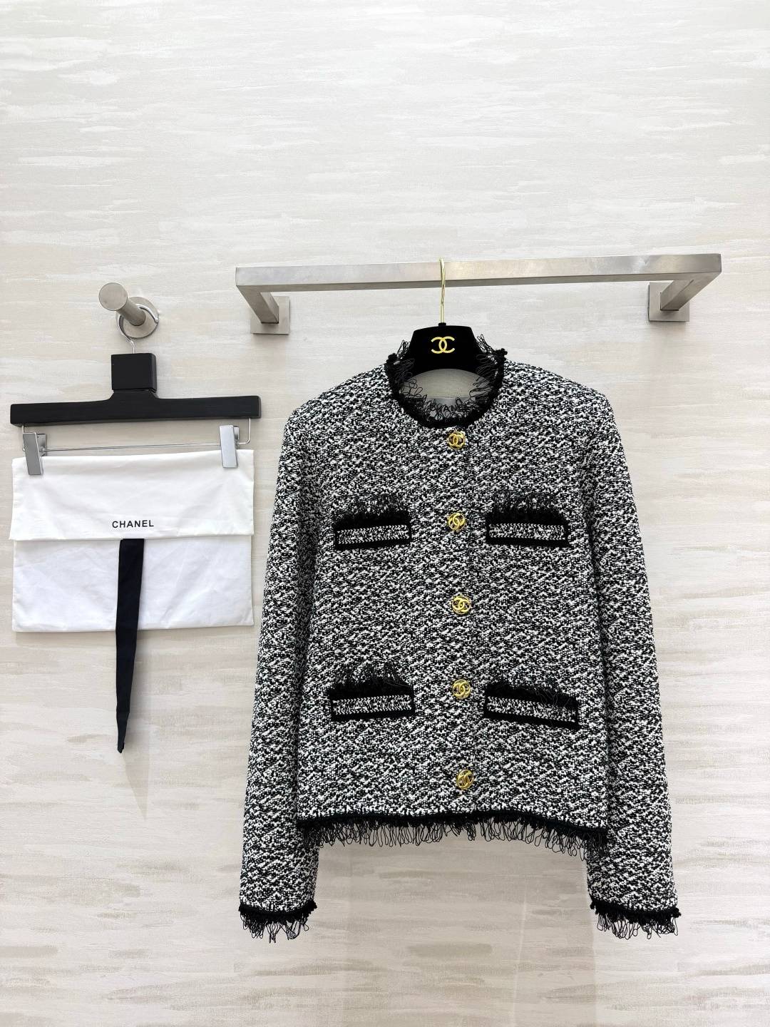 CHANEL シャネル プルオーバー 長袖 雪花 ブラック