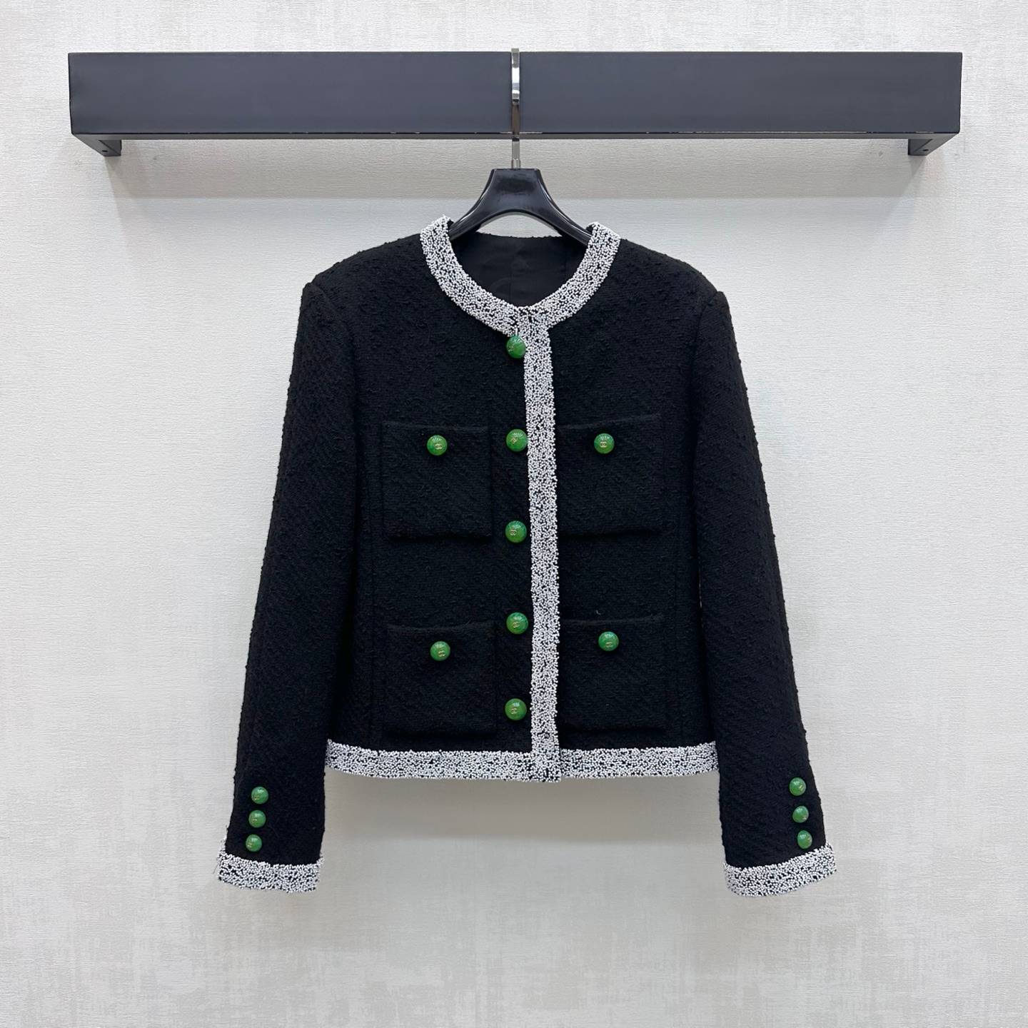 CHANEL シャネル チェーン ツイードジャケット ショート丈 レディース ブラック