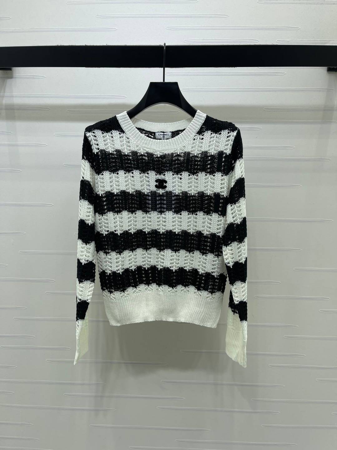 CHANEL シャネル ニット 長袖 クルーネック ブラック ホワイト