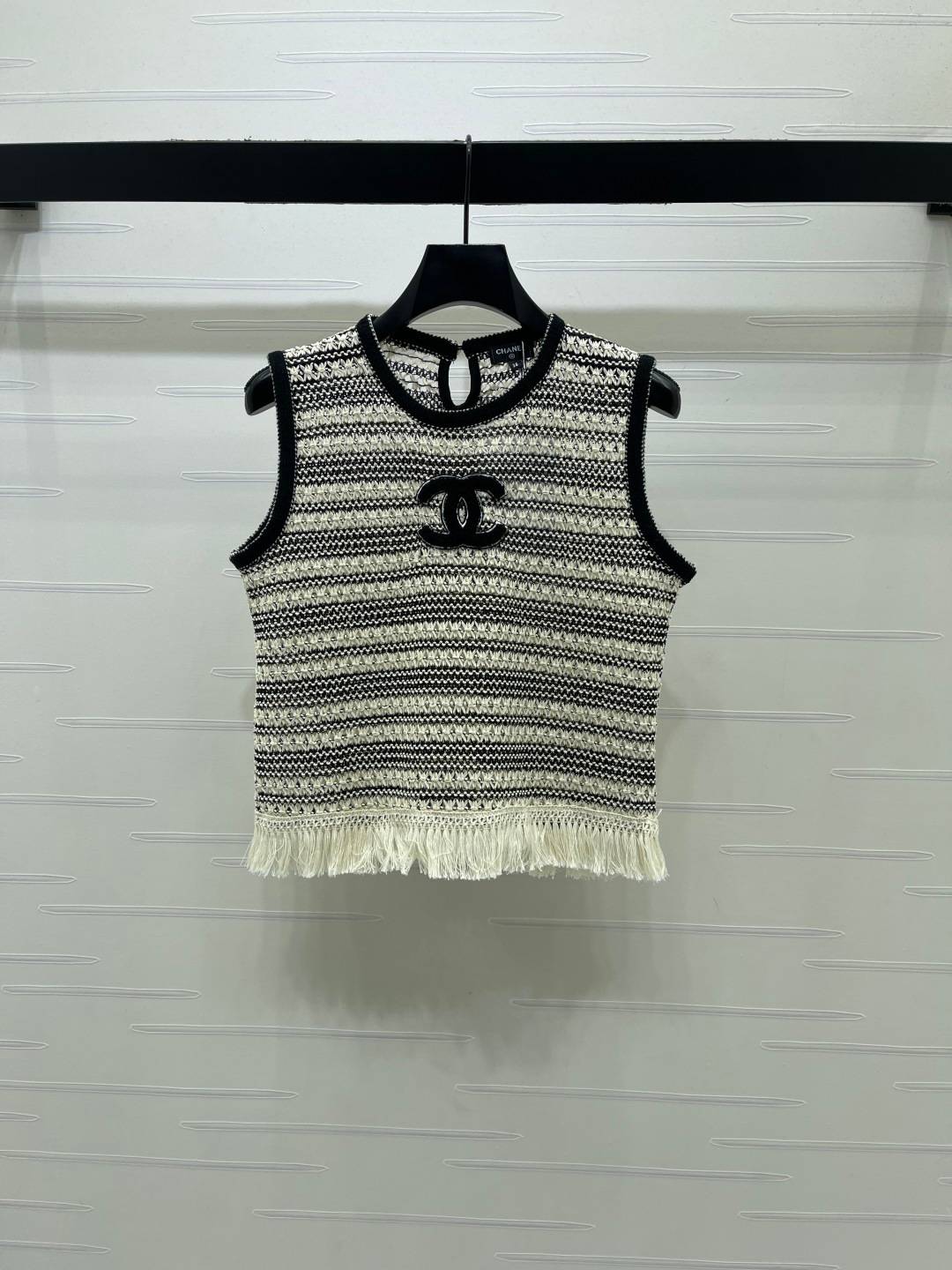 CHANEL シャネル ニットベスト ストライプ フリンジ クルーネック ブラック