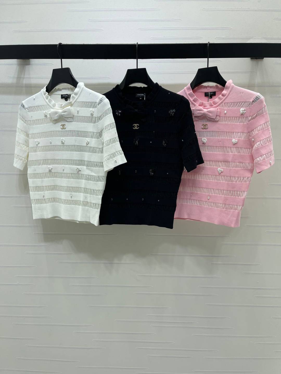 CHANEL シャネル ニット 半袖 クルーネック ショート丈 ホワイト ブラック ピンク