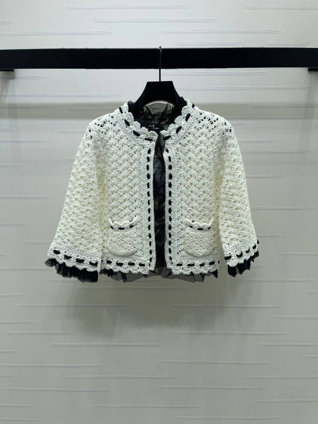 CHANEL シャネル ニットカーディガン 長袖 山茶白色